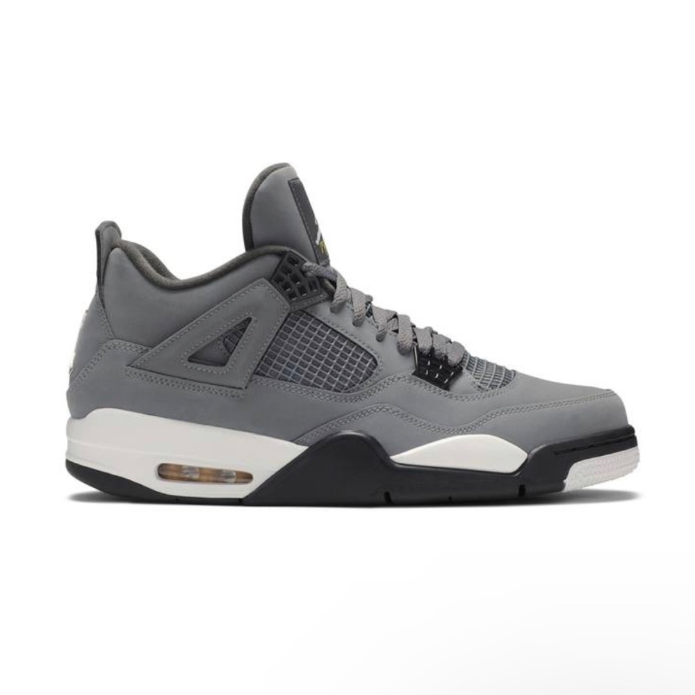 Cool Grey 4’s